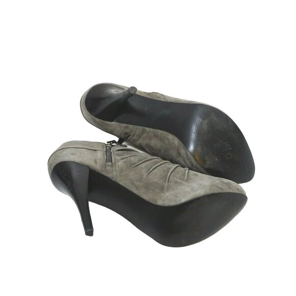 Guess Obstacle Suede Ankle Bootie Heels Women Size 9.5 M Gray Leather Zippered - Picture 8 of 11